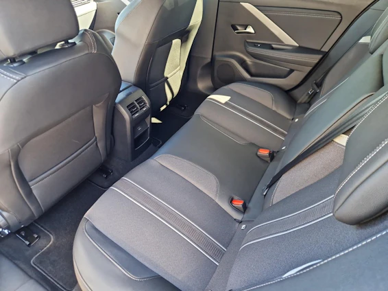 Fahrzeugbild 14 Fahrzeugbild 14