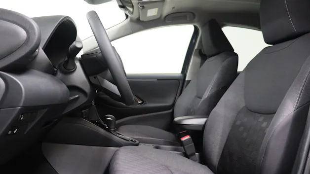 Toyota Yaris 1.5 VVT-i HSD Trend