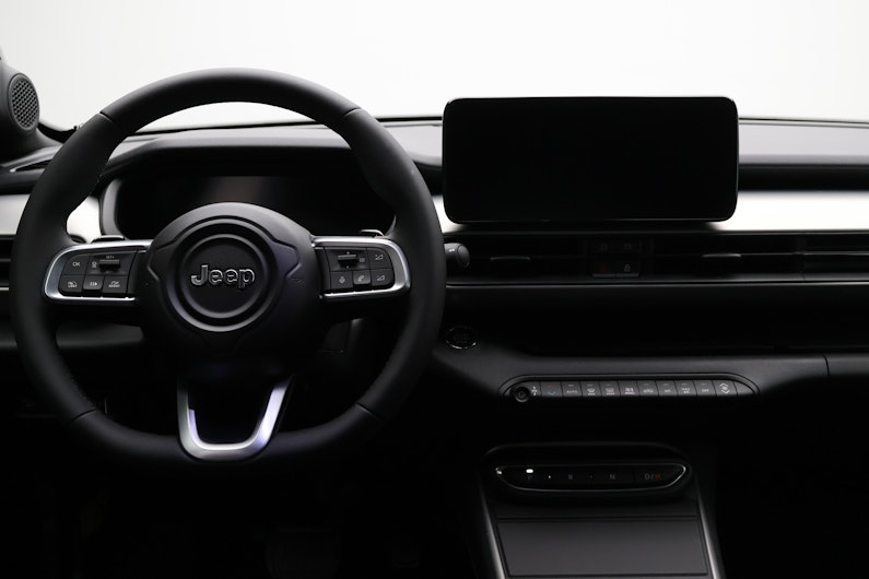 Fahrzeugbild JEEP AVENGER