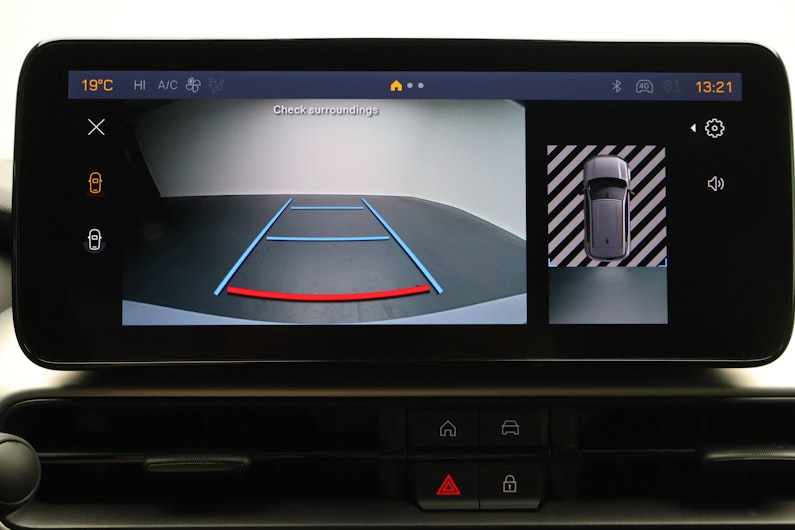 Fahrzeugbild JEEP AVENGER