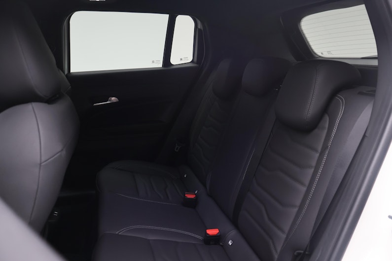 Fahrzeugbild JEEP AVENGER