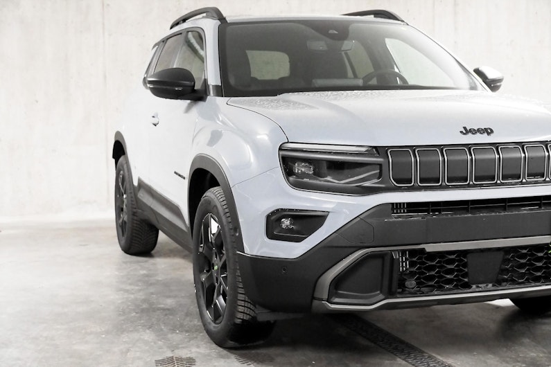 Vehicle image JEEP AVENGER