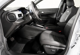 Vehicle image JEEP Avenger 1.2 MHEV Overland 4xe