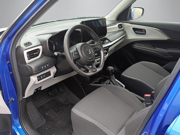 immagine del veicolo SUZUKI SWIFT