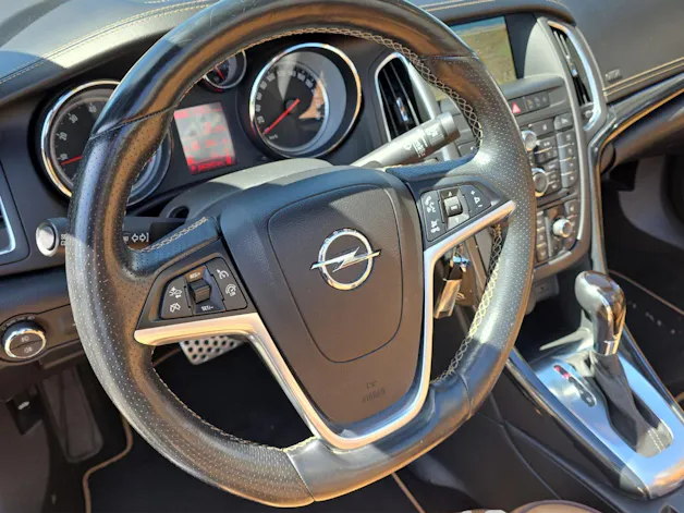 Opel Cascada 1.6 T eTEC Cosmo
