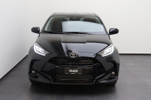 Vehicle image TOYOTA Yaris 1.5 VVT-i HSD Trend