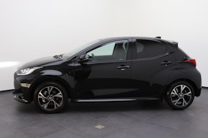 Vehicle image TOYOTA Yaris 1.5 VVT-i HSD Trend