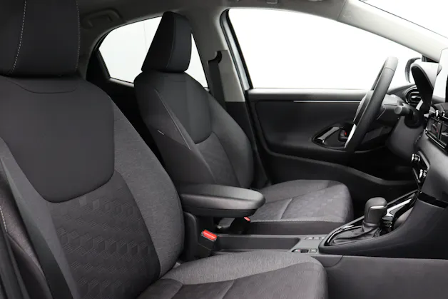 Toyota Yaris 1.5 VVT-i HSD Trend