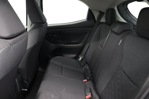 Vehicle image TOYOTA Yaris 1.5 VVT-i HSD Trend