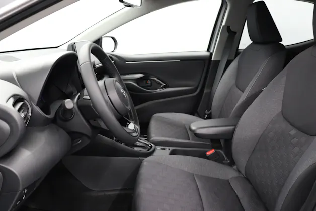 Toyota Yaris 1.5 VVT-i HSD Trend