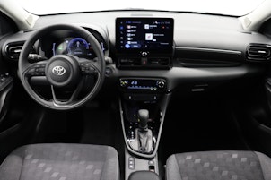Vehicle image TOYOTA Yaris 1.5 VVT-i HSD Trend