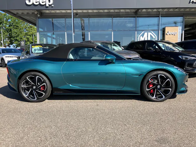 MG Cyberster 77kWh 4WD