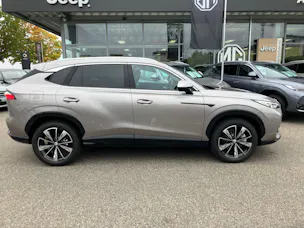 MG HS 1.5 Hybrid Luxury