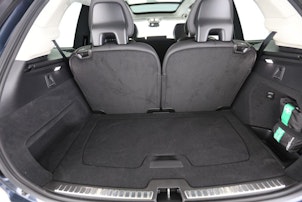 Vehicle image VOLVO XC90 2.0 T8 TE Ultra Dark eAWD