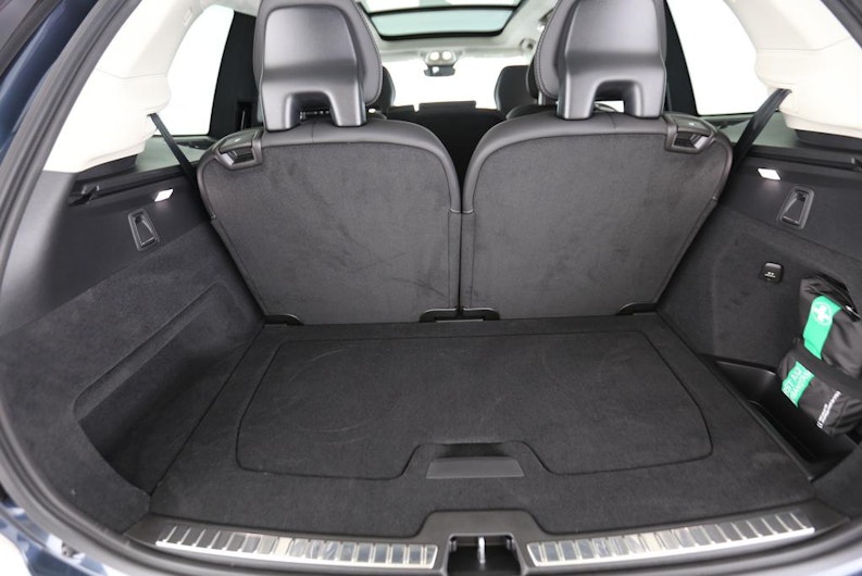 Vehicle image VOLVO XC90