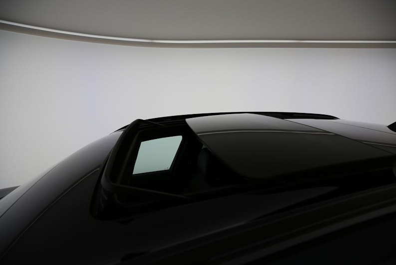 Vehicle image BMW X5