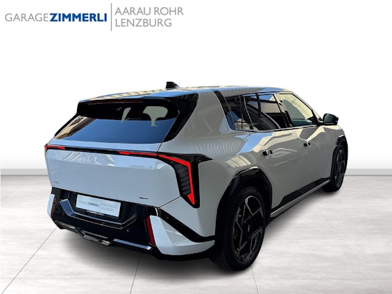 Vehicle image 3 Vehicle image 3