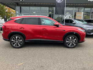 MG HS 1.5 Hybrid Luxury