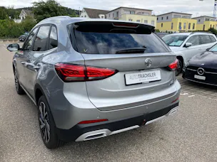 MG ZS 1.5 Hybrid+ Luxury