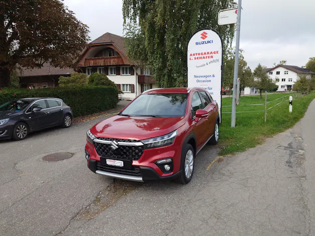 Suzuki S-Cross 1.4 T Compact+ Hybrid 4x4