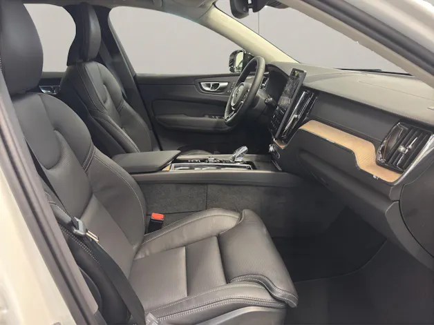 Volvo XC60 2.0 T8 TE Ultra Dark eAWD