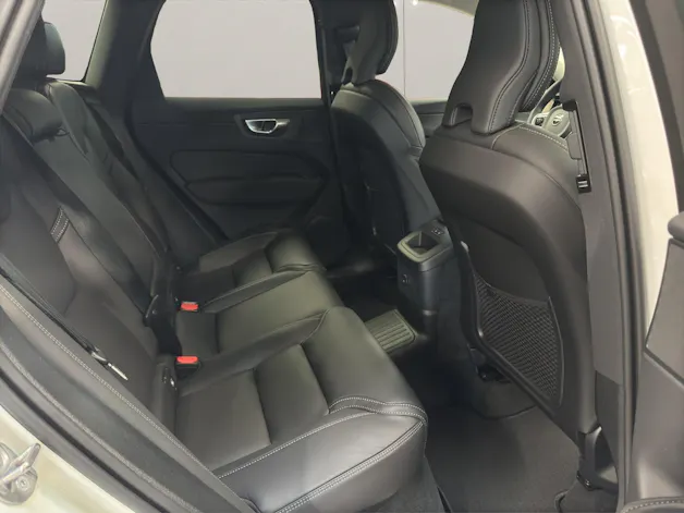 Volvo XC60 2.0 T8 TE Ultra Dark eAWD