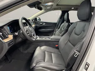 Volvo XC60 2.0 T8 TE Ultra Dark eAWD