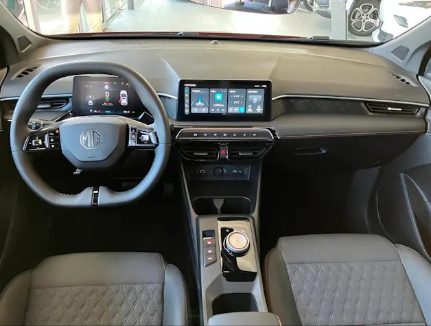 MG 3 1.5 Hybrid Luxury
