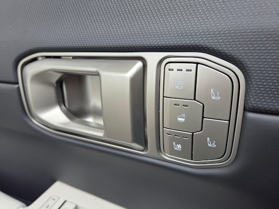 Vehicle image 20 Vehicle image 20