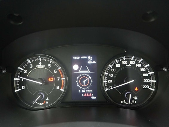 Vehicle image 8 Vehicle image 8