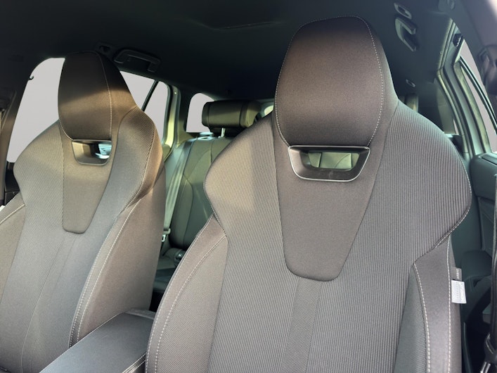 Vehicle image SKODA OCTAVIA