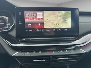 Vehicle image SKODA Octavia Combi 2.0 TSI SportLine 4x4 DSG