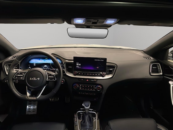 Vehicle image 6 Vehicle image 6