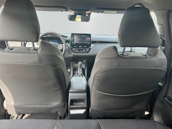 Vehicle image 12 Vehicle image 12