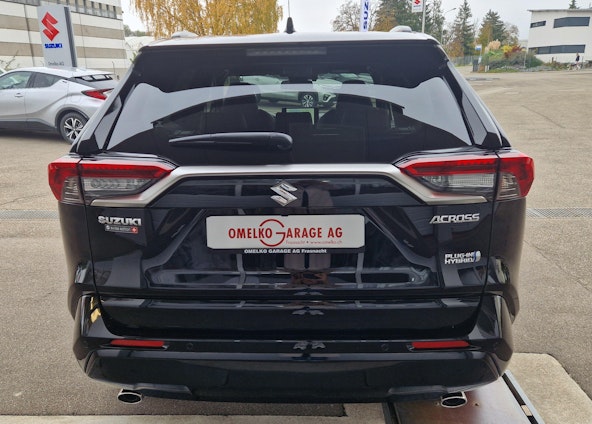 Vehicle image 4 Vehicle image 4