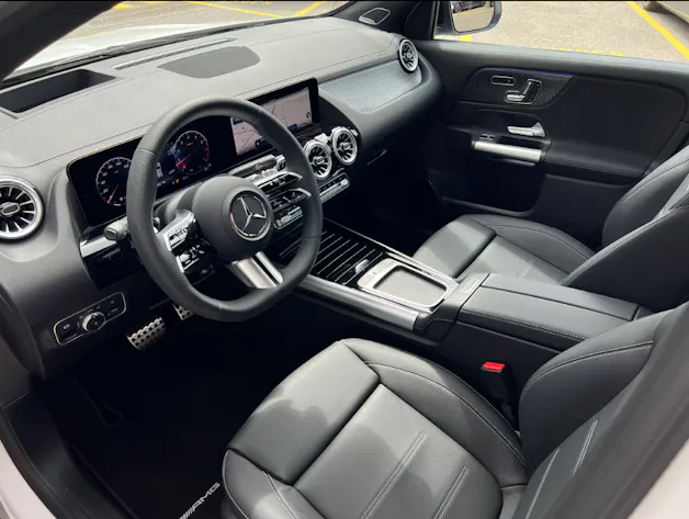 Mercedes-Benz GLA 250 Swiss Star AMG Line 4matic