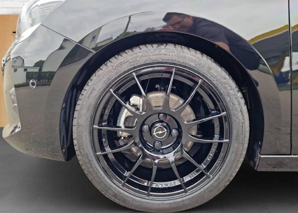 Vehicle image 15 Vehicle image 15