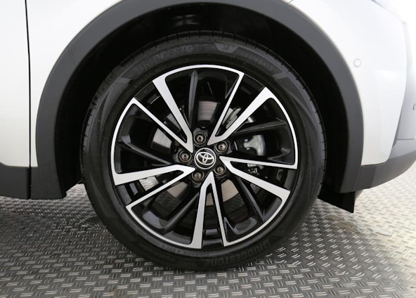 Vehicle image 11 Vehicle image 11