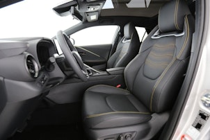 Vehicle image TOYOTA C-HR 2.0 HEV Style Premiere 4x4