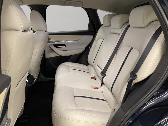 Vehicle image MAZDA CX-60