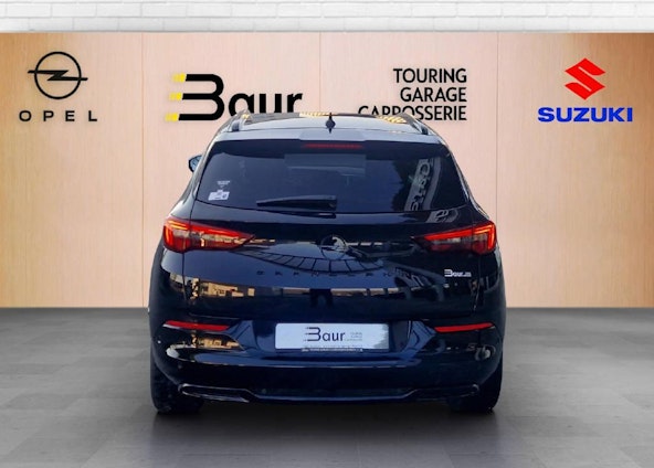 Vehicle image 3 Vehicle image 3