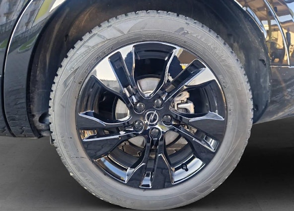 Vehicle image 16 Vehicle image 16