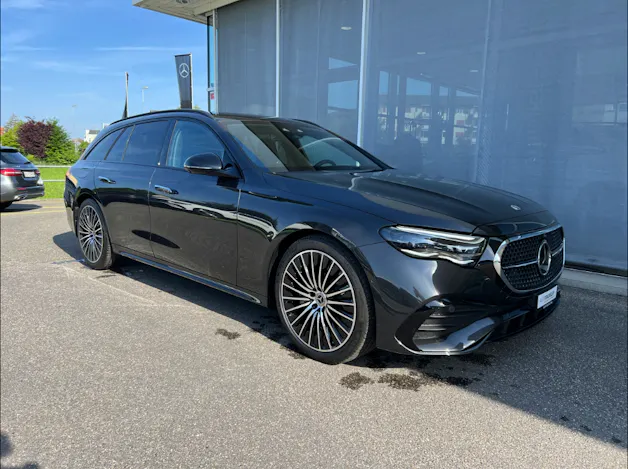 Mercedes-Benz E 200 AMG Line 4matic Kombi