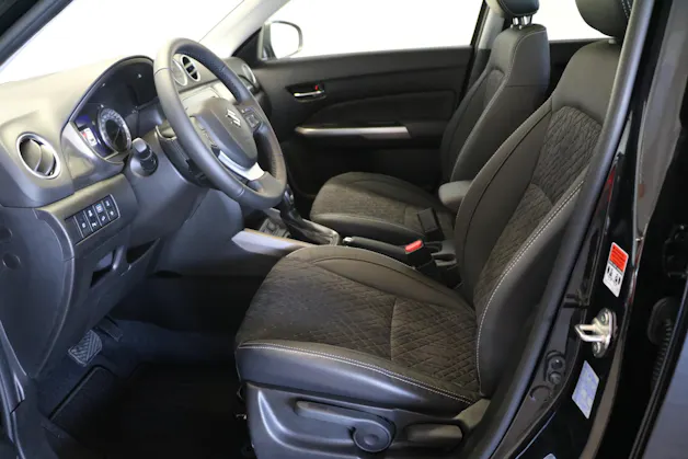 Suzuki Vitara 1.5B Compact Top Hybrid 4x4