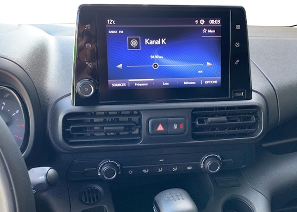 Vehicle image 12 Vehicle image 12