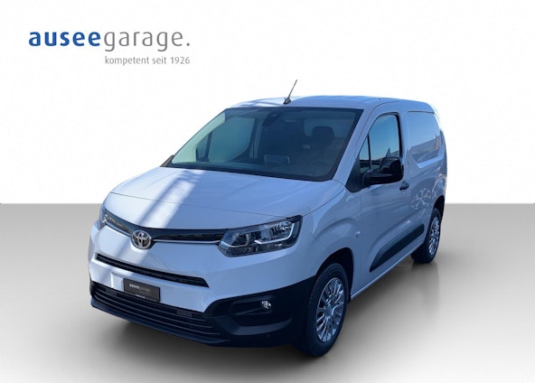 First vehicle image First vehicle image