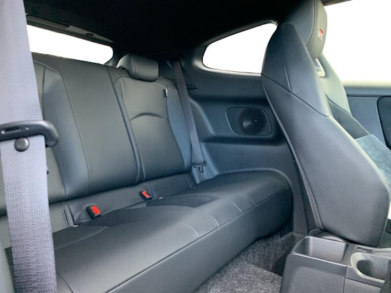 Vehicle image 9 Vehicle image 9