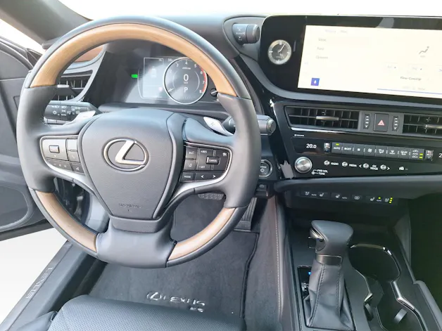 Lexus ES 300h Excellence