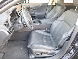 Lexus ES 300h Excellence