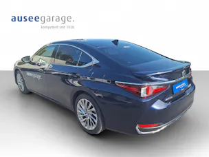 Lexus ES 300h Excellence